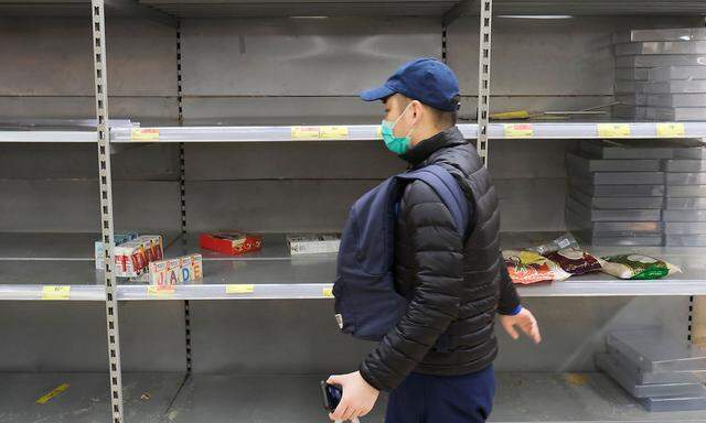 In Hongkong wurden viele Supermärkte nach dem Ausbruch des Coronavirus leergekauft.