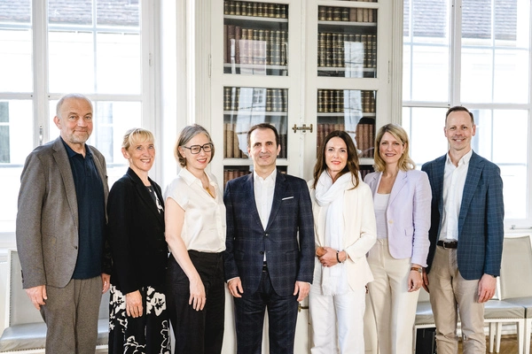 Pharmaceutical Research in Austria: The Gap Between Laboratory and Market