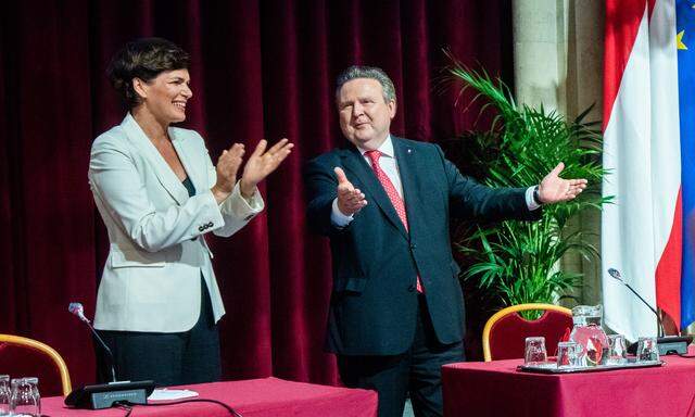 Bundesparteichefin Rendi-Wagner hat am Montag die Parteigremien besucht. Unterstützung kommt von der mächtigen Wiener Landesorganisation.