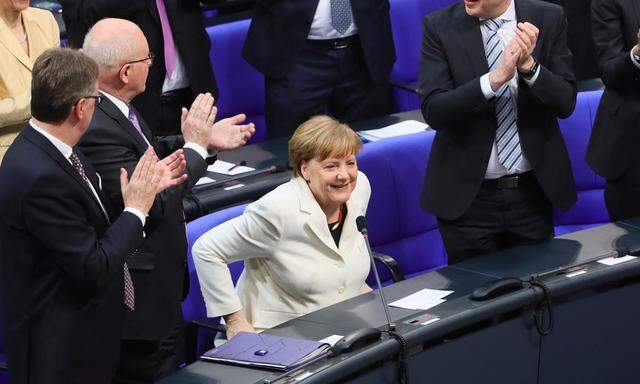 Angela Merkel unmittelbar nach der Verkündung des Abstimmungsergebnisses