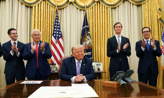 Trump bei der Ankündigung des Abkommens im Weißen Haus.