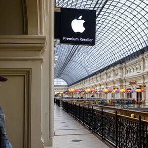 Ein Apple-Store im berühmten Einkaufshaus GUM am Roten Platz gegenüber dem Kreml.