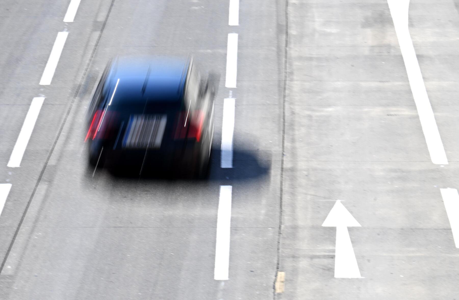 Hohe Spritpreise bremsen Autonutzung