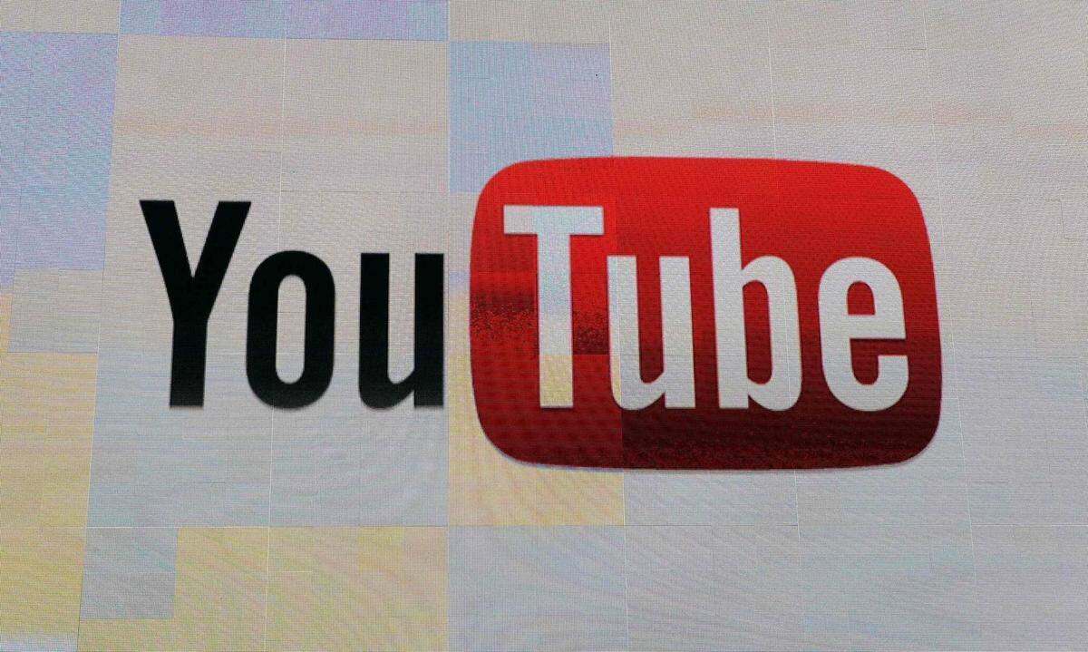 Doch etwas überraschend landete YouTube mit 84,3 Punkten auf der Spitzenposition. Das Videoportal gibt es erst seit 12 Jahren. Auch die Marke YouTube hat ihre Muttergesellschaft, nämlich Google, im Ranking überrundet.