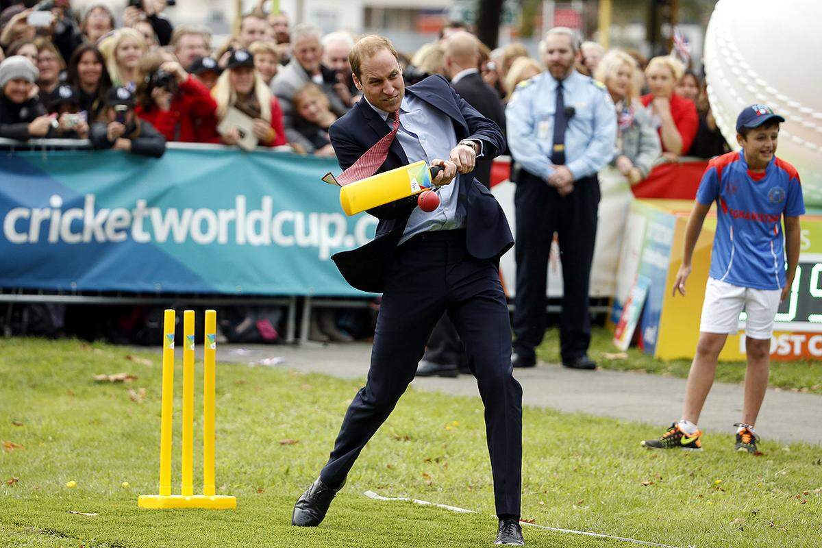 Dafür schlug sich Prinz William beim Cricket besser.