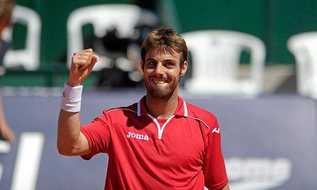 Marcel Granollers gewinnt das Tennisturnier in Kitzbühel und belohnt sich mit 74.000 Euro.