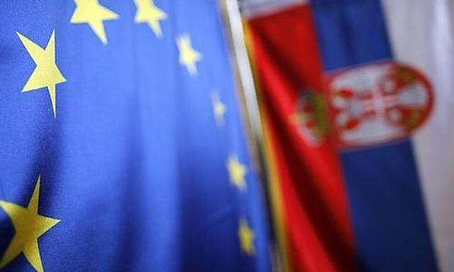 Wien, Paris und Rom fordern EU-Kandidatenstatus für Serbien 
