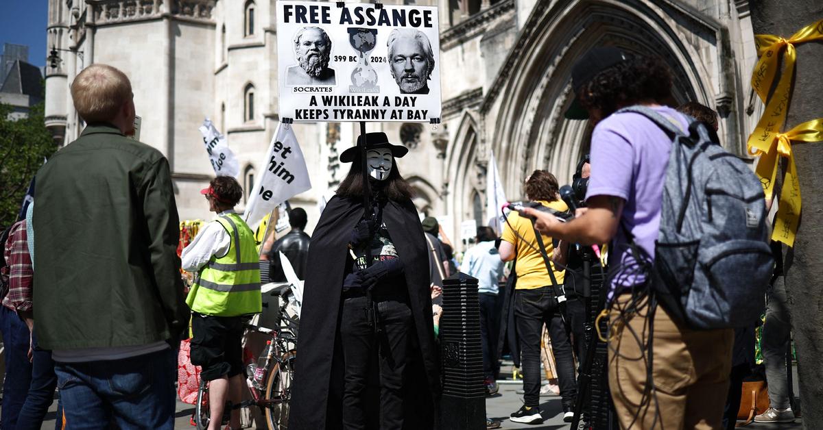 Victoire d’étape pour le fondateur de Wikileaks : Julian Assange doit…