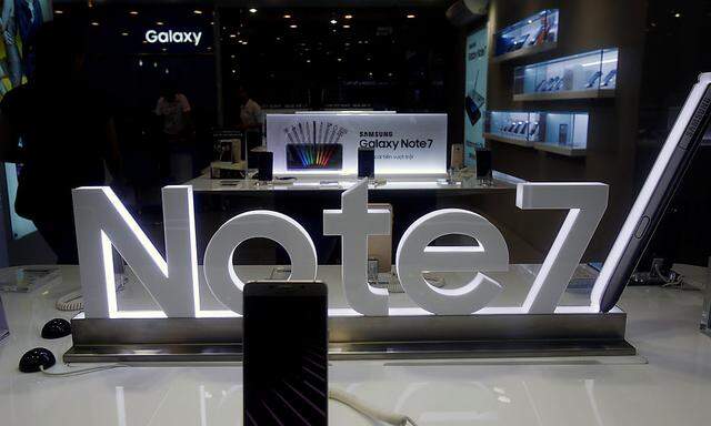 An advertisement of Samsung Galaxy Note 7 is seen at a mobile phone shop in Hanoi