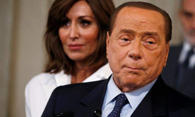 Berlusconi soll den Pianisten Danilo Mariani für eine Falschaussage bezahlt haben