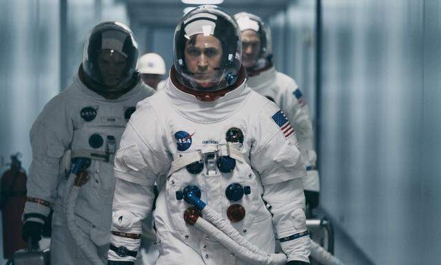 In seinem neuen Film „First Man“ fliegt Ryan Gosling als Neil Armstrong auf den Mond. Dorthin – und noch viel weiter – zog es das Kino schon lange vor Apollo 11.