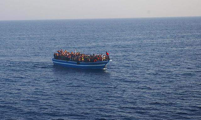 Boot mit 170 Flüchtlingen vor Küste Libyens gesunken 