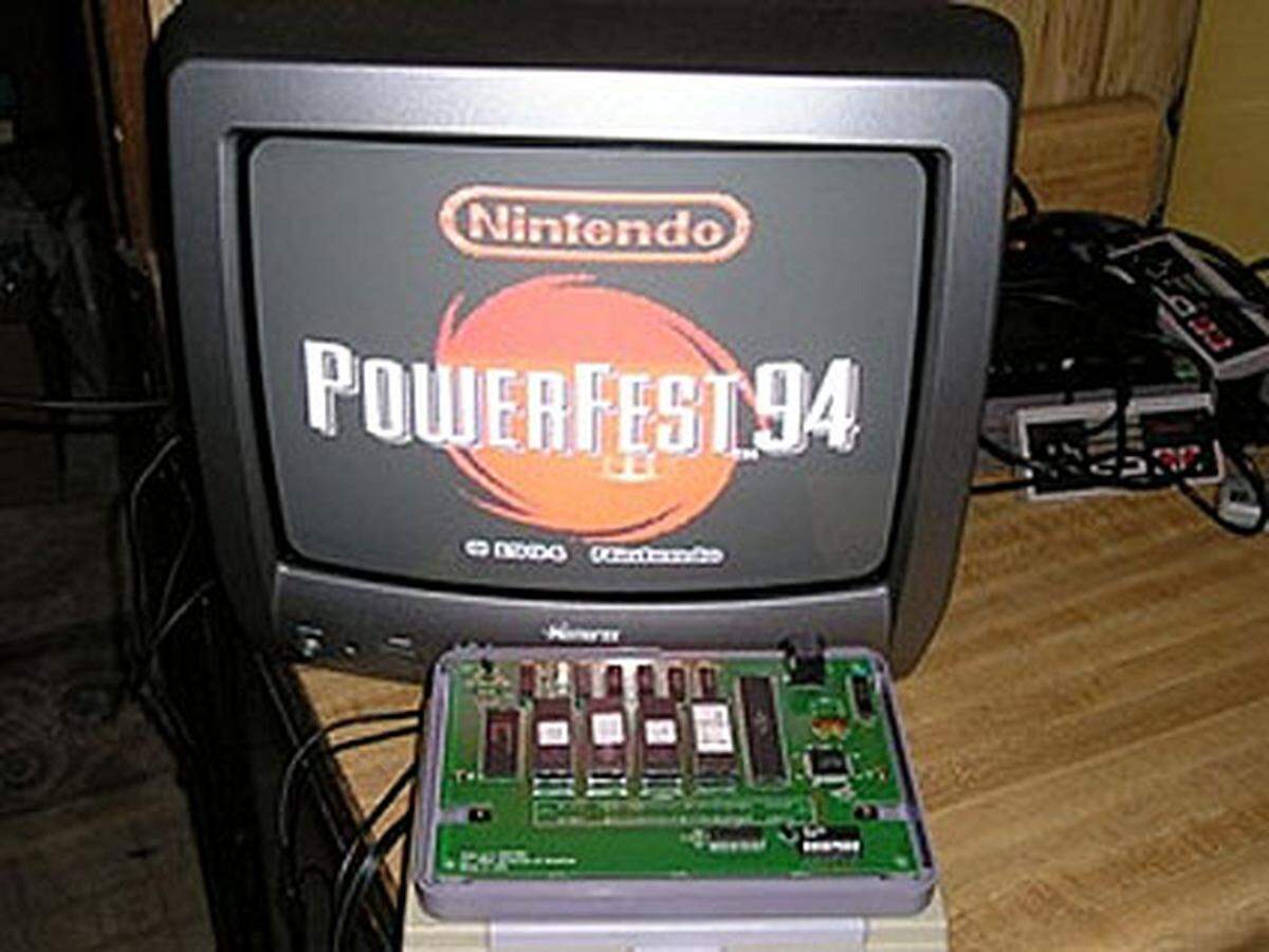 Name: Nintendo Powerfest ´94 System: Super Nintendo Kopien im Umlauf: 32 Schätzwert: 7000 Euro