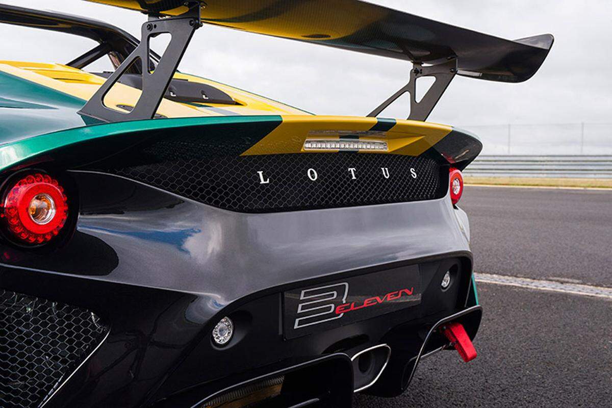 Die Kombination aus geringem Gewicht und dem starken Antrieb sorgt dafür, dass der Lotus 3-Eleven aus dem Stand in weniger als drei Sekunden Tempo 100 erreicht.