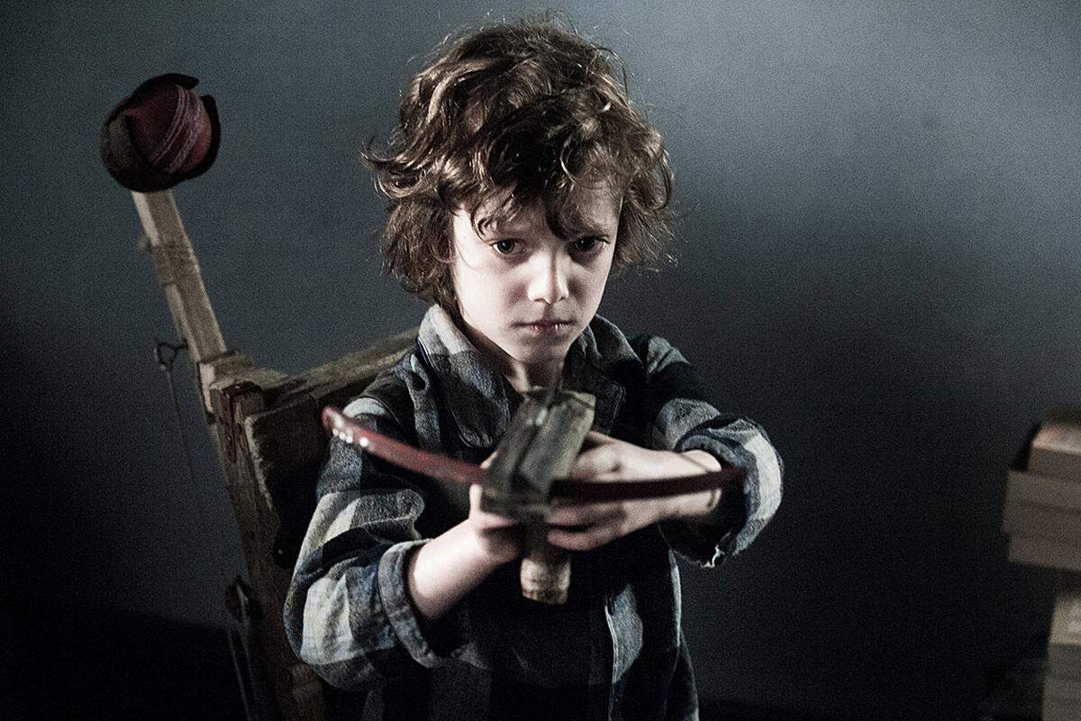 Gruselig wird es im australischen Horrorfilm "The Babadook". Der sechsjährige Samuel findet ein Kinderbuch mit einer furchteinflößenden Gestalt. Auf der Film-Plattform "Rotten Tomatoes" hat der Streifen von Jennifer Kent die Höchstwertung von 100 Prozent.