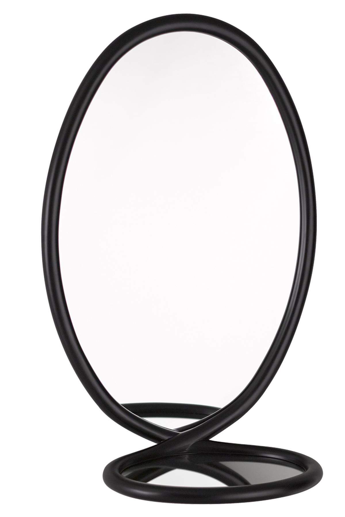 . Für den Hersteller Porro haben die schwedischen Frontdesignerinnen einem Spiegel eine verspielte Schlaufe gebunden: „Loop“.