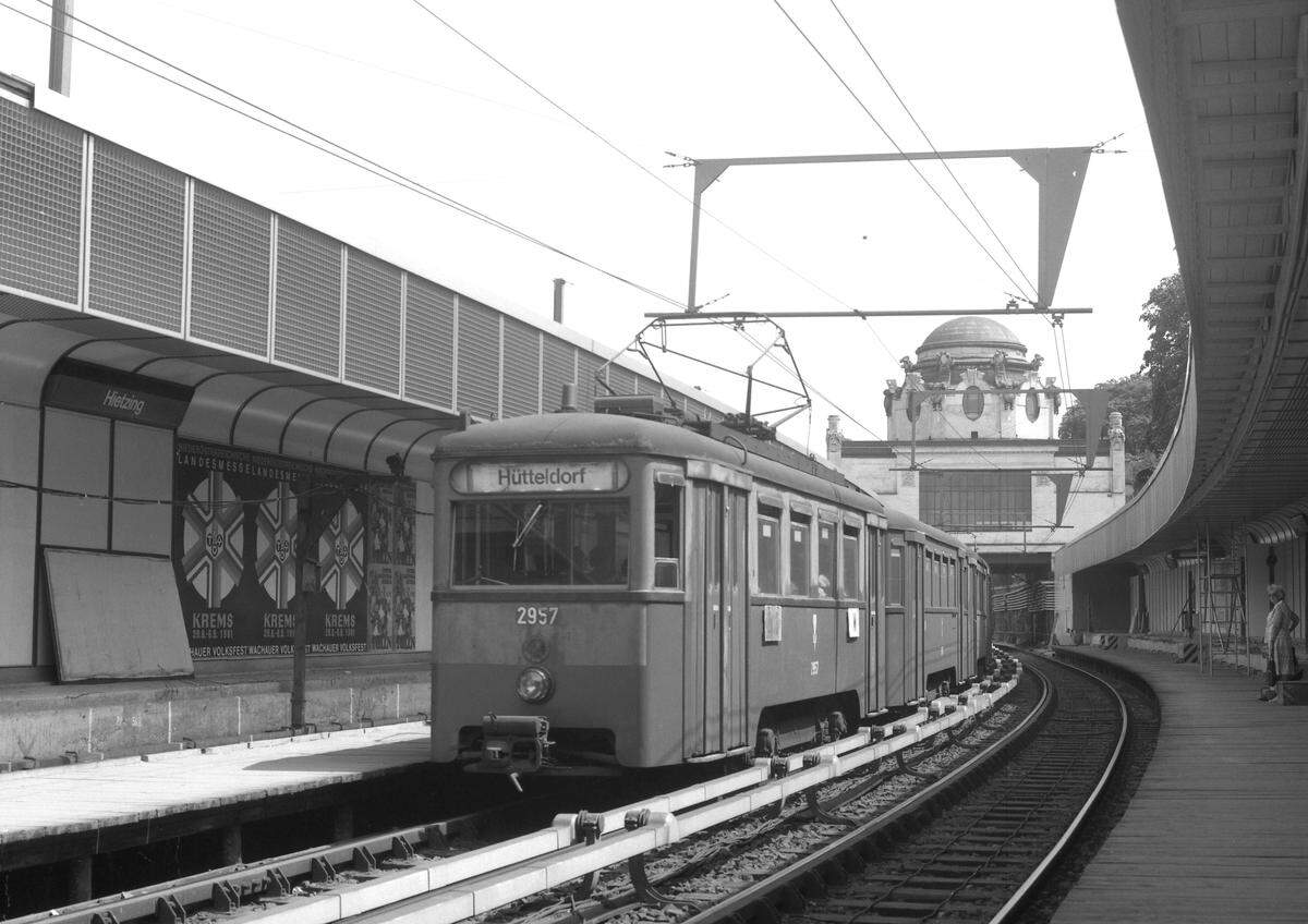 Ein bisschen anders sah es auf der Strecke der U6 aus. Auf der Gürtellinie war früher die Stadtbahn unterwegs. Eine Adaptierung der Strecke für die Silberpfeile wäre teuer gekommen - außerdem entschied man sich aus Gründen des Denkmalschutzes (Stichwort Otto Wagner) für eine eigene Lösung.