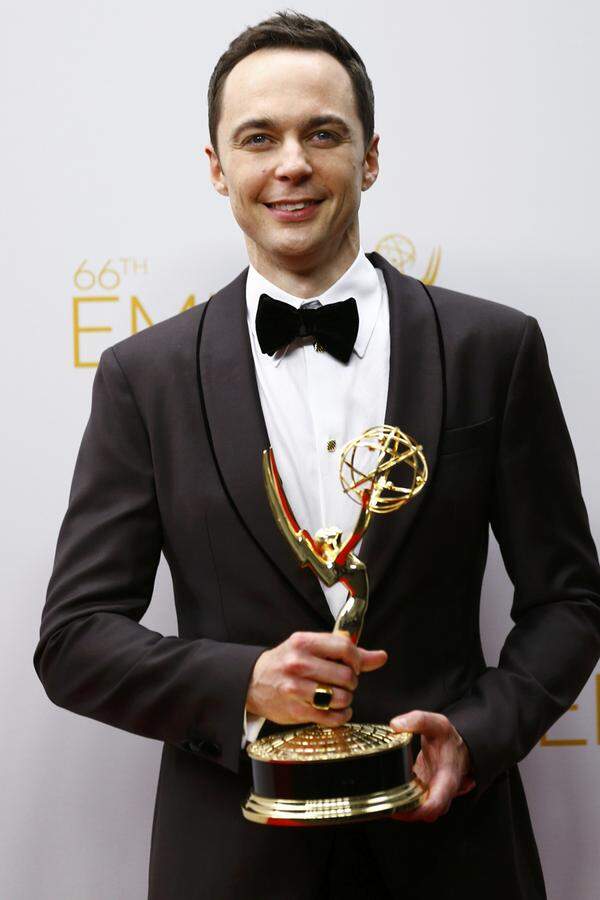 Nach einem Gagenstreit und der damit verbundenen Verzögerung der Dreharbeiten zu den neuen Folgen von "Big Bang Theory" erhalten Emmy-Sieger Jim Parsons (im Bild), Johnny Galecki und Kaley Cuoco-Sweeting jeweils eine Million Dollar pro Folge.