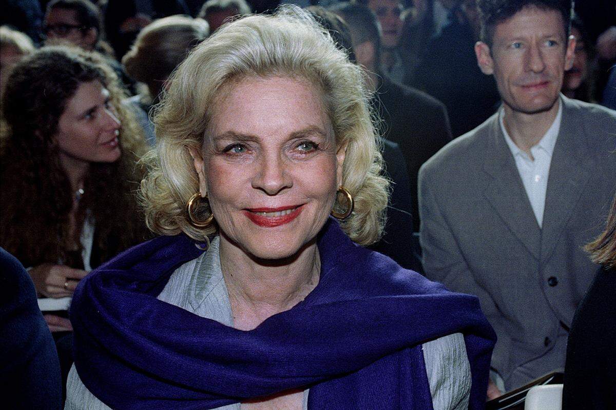 Die Hollywood-Legende Lauren Bacall ist tot. Sie starb am Dienstag in New York mit 89 Jahren an den Folgen eines Schlaganfalles.