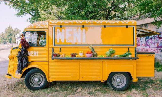 Reisen schnuppern, Neni’s Foodtruck auf dem Reisesalon besuchen.