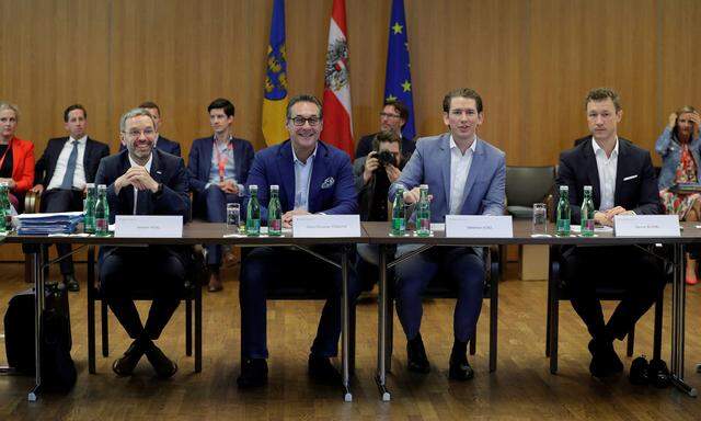 Herbert Kickl, Heinz-Christian Strache, Sebastian Kurz und Gernot Blümel