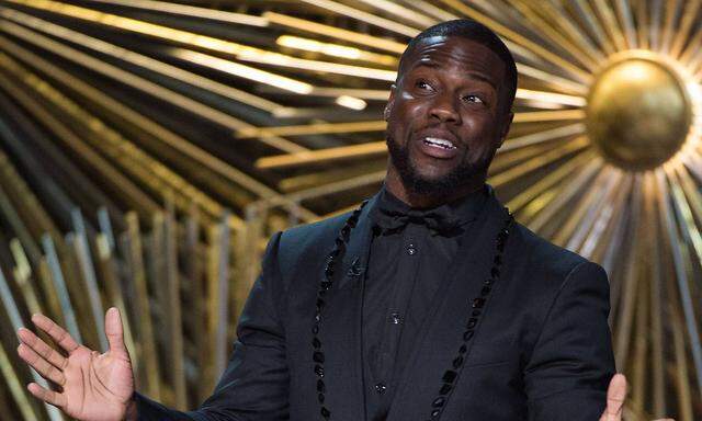 Feb 28 2016 Hollywood California U S Presenter Kevin Hart at The 88th Oscars at the Dolby T