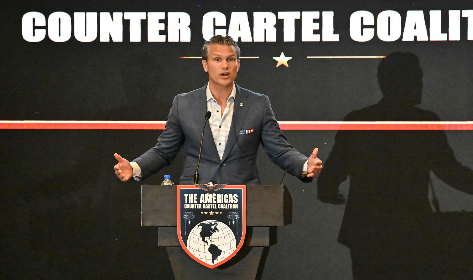USA considers military strikes against drug cartels in Colombia