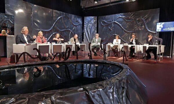 BACHMANN-PREIS 2014: WETTLESEN / JURY: WINKELS / FESSMANN / KELLER / SPINNEN / ANKOWITSCH / STRIGL / STEINER / DUSINI