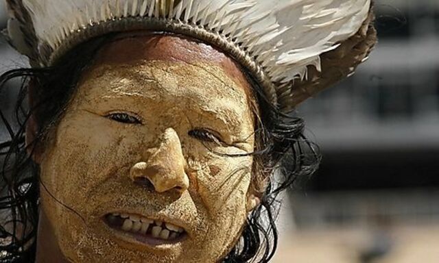 Indigener aus Brasilien