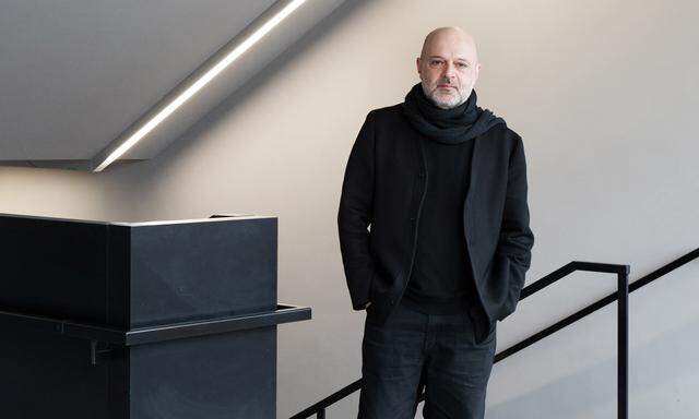 Kreativer Geist. Hussein ­Chalayan wurde im London der Neunziger zum Stardesigner.