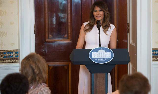 Melania Trump sprach zu Ehepartnern von US-Gouverneuren.