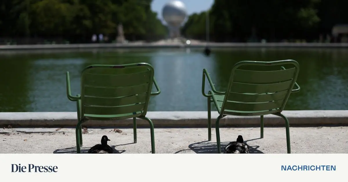 In-Frankreich-steht-das-ffentliche-Leben-still-premium-