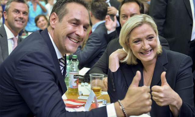 FPÖ-Chef Strache mit Front-National-Chefin Marine Le Pen.