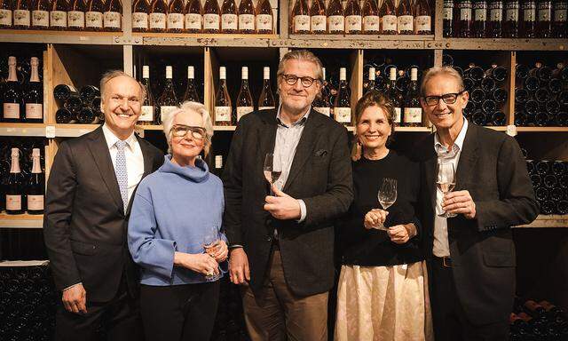 Peter Friese und Martina Walli, Philipp Blom, Edwige und Willi Bründlmayer (v. l.).