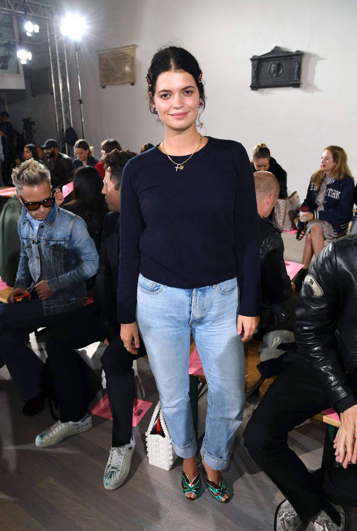 Pixie Geldof saß bei der Show von Ashley Williams in der ersten Reihe.