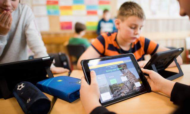 Fast alle Kinder der fünften und sechsten Schulstufe werden im neuen Schuljahr Laptops bzw. Tablets erhalten. 