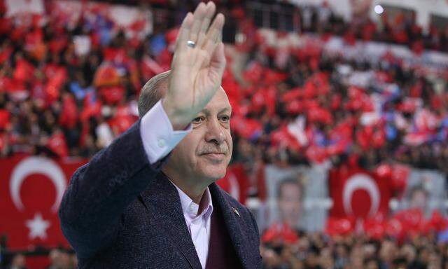 Recep Tayyip Erdoğan unterstützt offenbar Osmanen Germania.