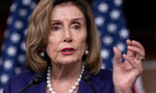 Madame Speaker Nancy Pelosi ist die Nummer drei im Staate.