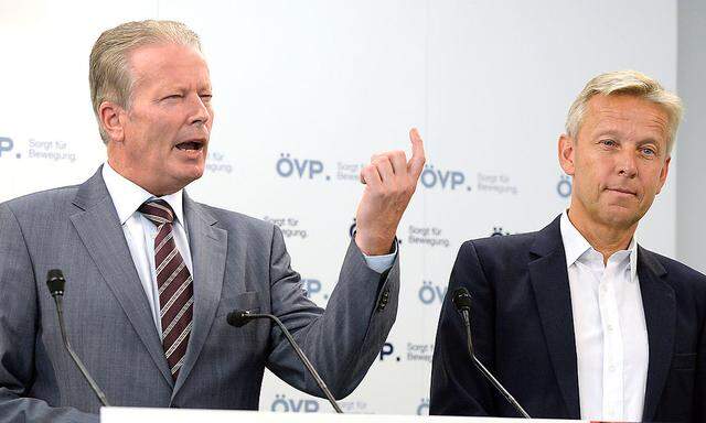 Parteikonflikt: ÖVP NÖ kritisiert "Klub der toten Dichter"