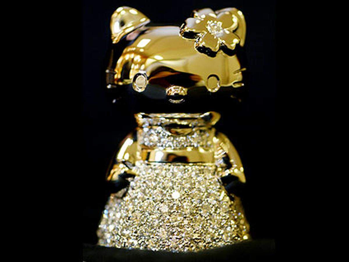 Zum 30. Geburtstag von Hello Kitty wurden 30 Figuren aus Platinum angefertigt. Die drei Zentimeter großen Hello Kittys sind mit 131 Diamanten besetzt. Ein Stück kostet 28.262 US-Dollar.