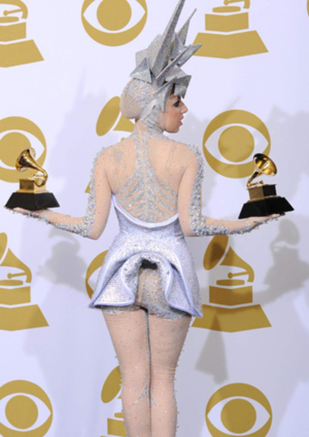 Von ihren fünf Nominierungen konnte Lady Gaga nur zwei Preise einstreifen: Für die beste Dance-Aufnahme und das Beste Electronic/Dance Album.