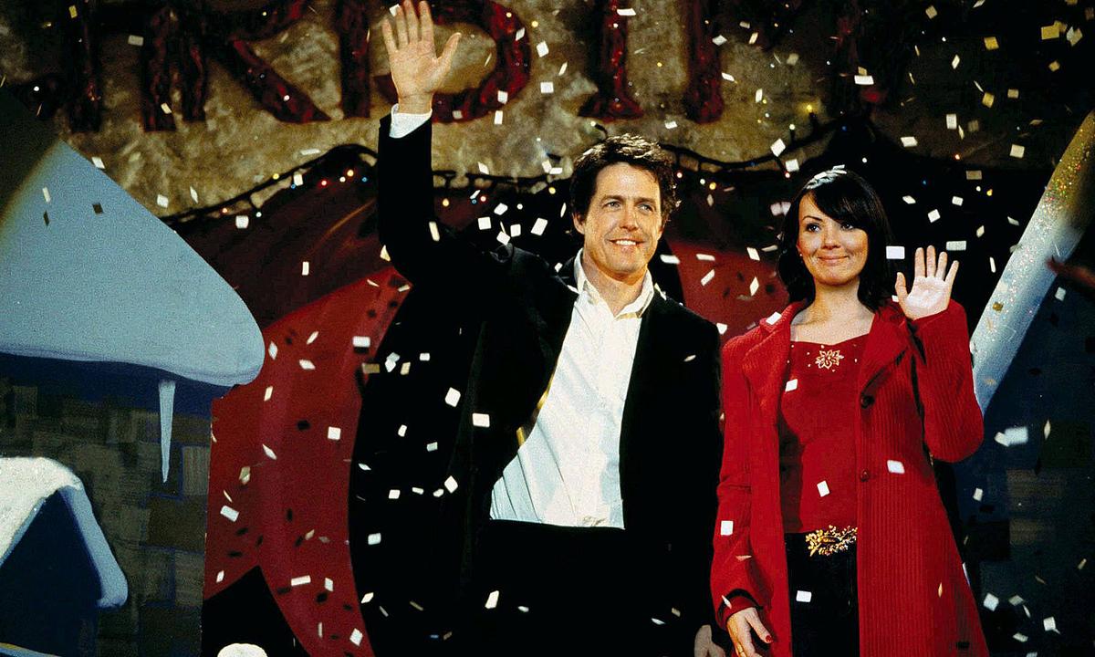 Hugh Grant & Martine Mccutcheon Characters: The Prime Minister & Natalie Film: Love Actually (USA/UK/FR 2003) Director: