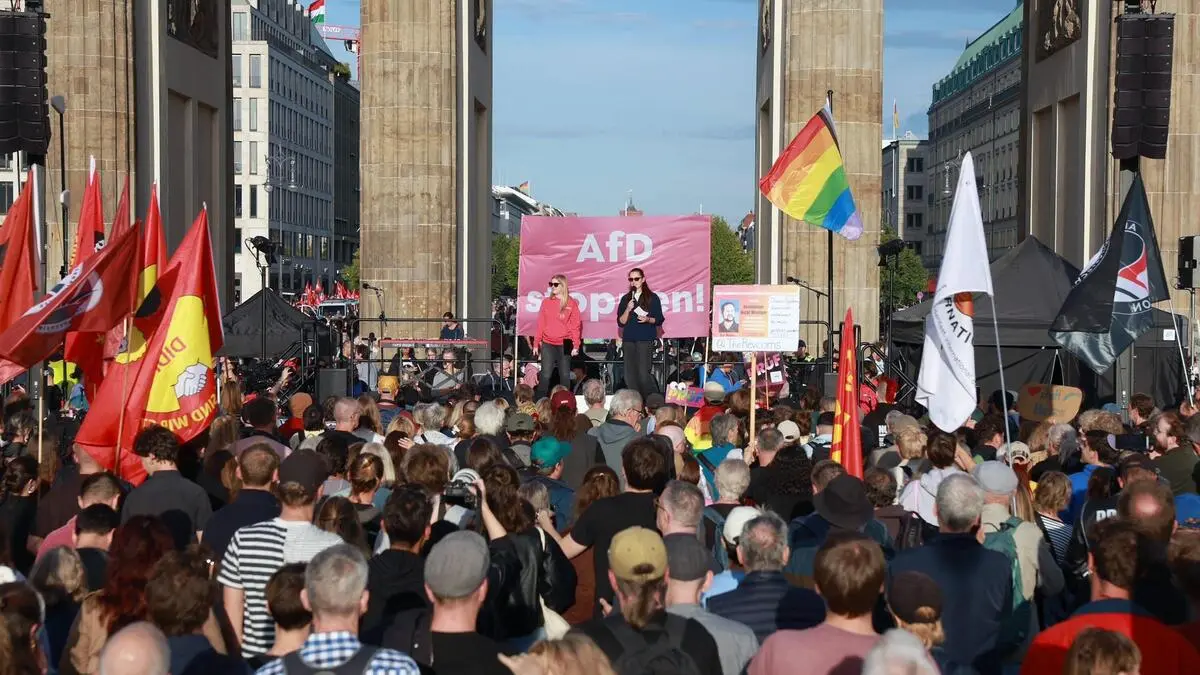 Thousands protest against the AfD in Germany