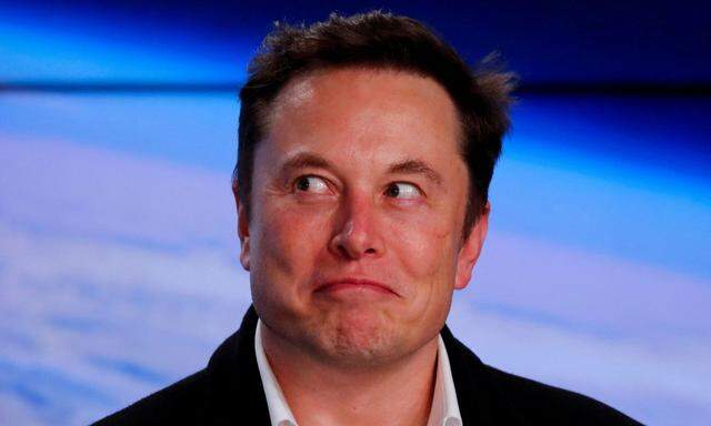 Der Tesla-Chef ist bei Twitter eingestiegen - und will sich gleich Gehör verschaffen.