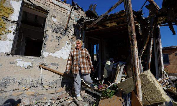 Ein Bild aus dem von Russland kontrollierten Donezk, das zuletzt verstärkt von der Ukraine bombardiert wird. Das Haus von Tatjana Gerpulewa wurde dabei getroffen.