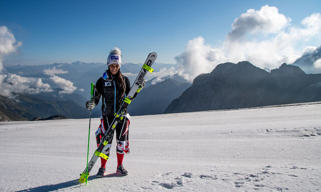 ALPINE SKIING - OESV, Anna Veith, photo shoot