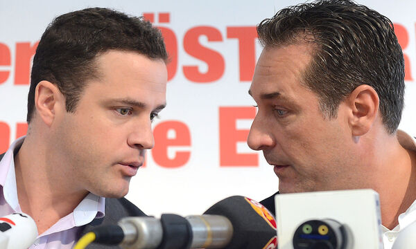 ++ ARCHIVBILD ++ RUeCKTRITT STRACHE UND GUDENUS