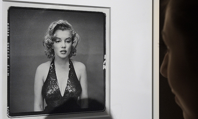 Dieses Foto von Marilyn Monroe von 1957 wollten viele ersteigern. Aber auch das, was sie trug, und viele andere ihrer Kleidungsstücke kamen irgendwann unter den Hammer. Und wirkten dann Wunder.