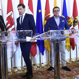 Moscheenschließung? Von dem, was Blümel, Kurz, Strache und Kickl (v. l.) im Juni 2018 verkündet haben, ist nicht viel übrig.