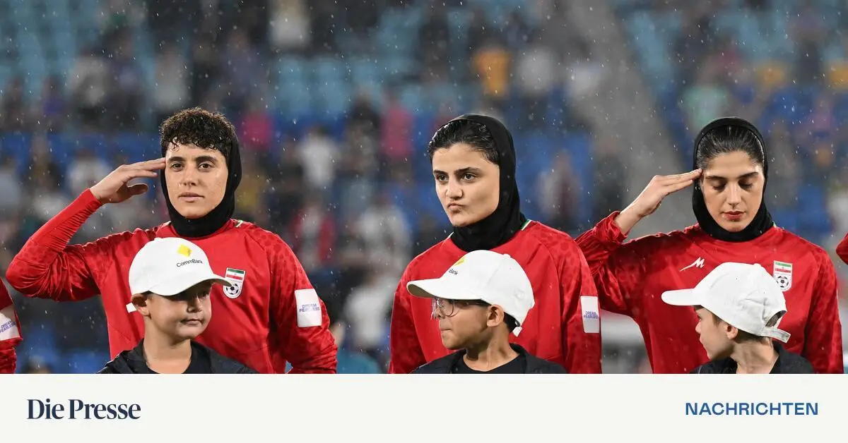 irans-fu-ballerinnen-australien-gew-hrt-f-nf-spielerinnen-asyl